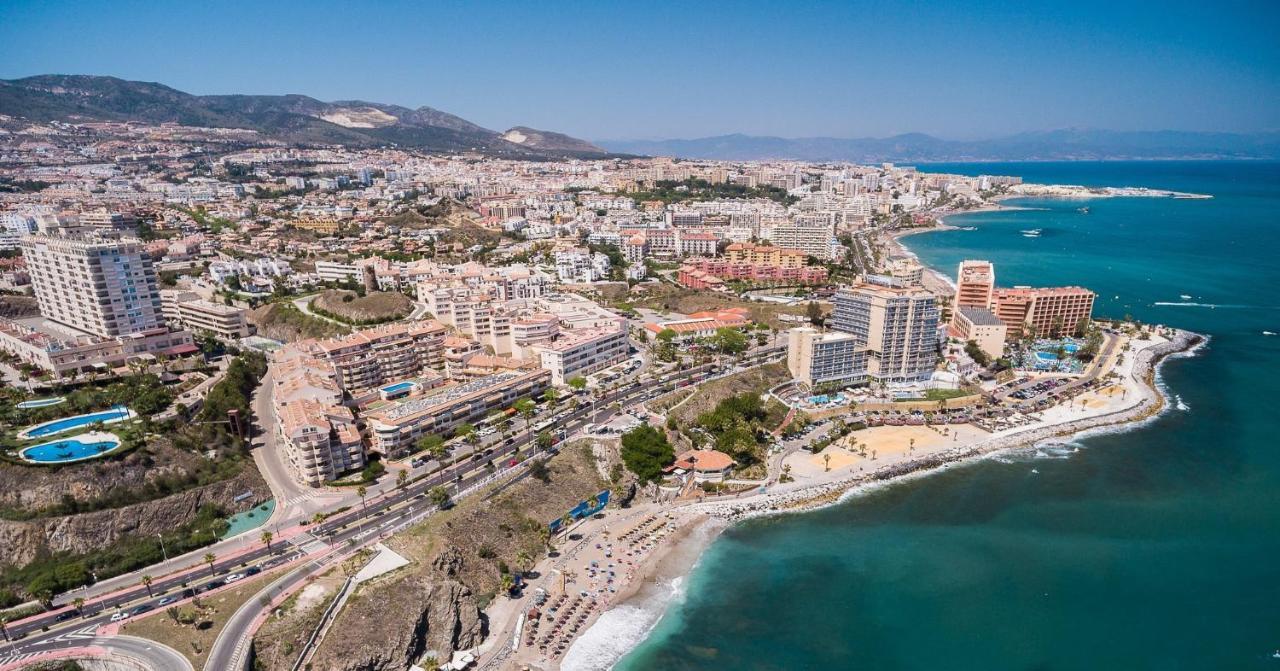 Benalgolf Lovely Apartment In Benalmadena With Sea Views, Excellent Wifi Connection, Private Backyard With Bbq Exterior foto