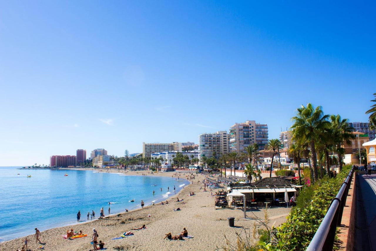 Benalgolf Lovely Apartment In Benalmadena With Sea Views, Excellent Wifi Connection, Private Backyard With Bbq Exterior foto