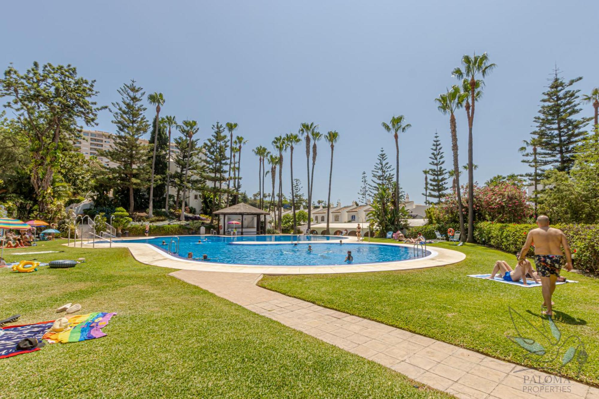 Benalgolf Lovely Apartment In Benalmadena With Sea Views, Excellent Wifi Connection, Private Backyard With Bbq Exterior foto